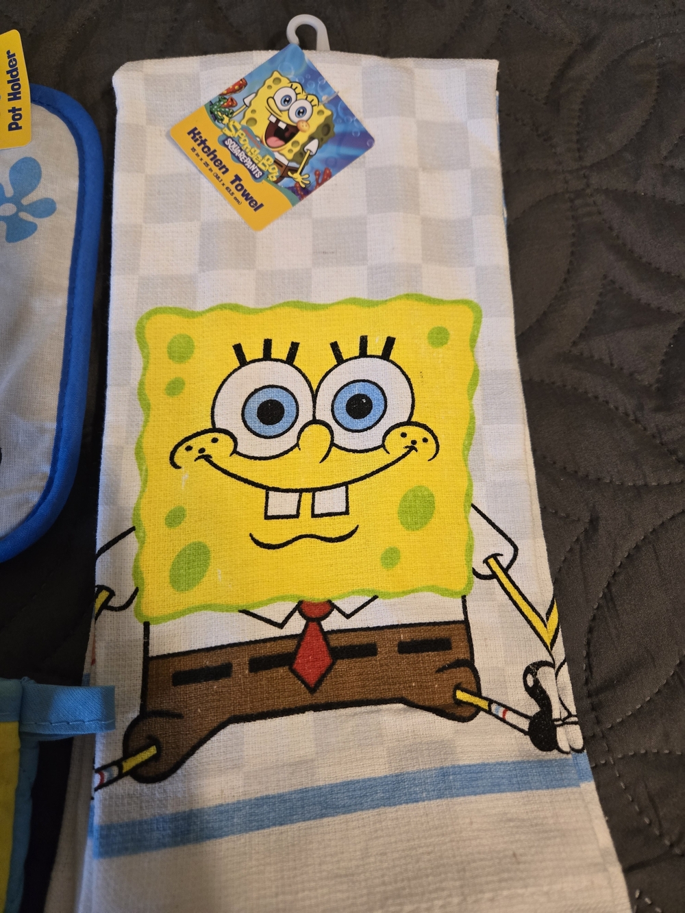 SpongeBob SquarePants Kitchen Set - Picture 2 of 2